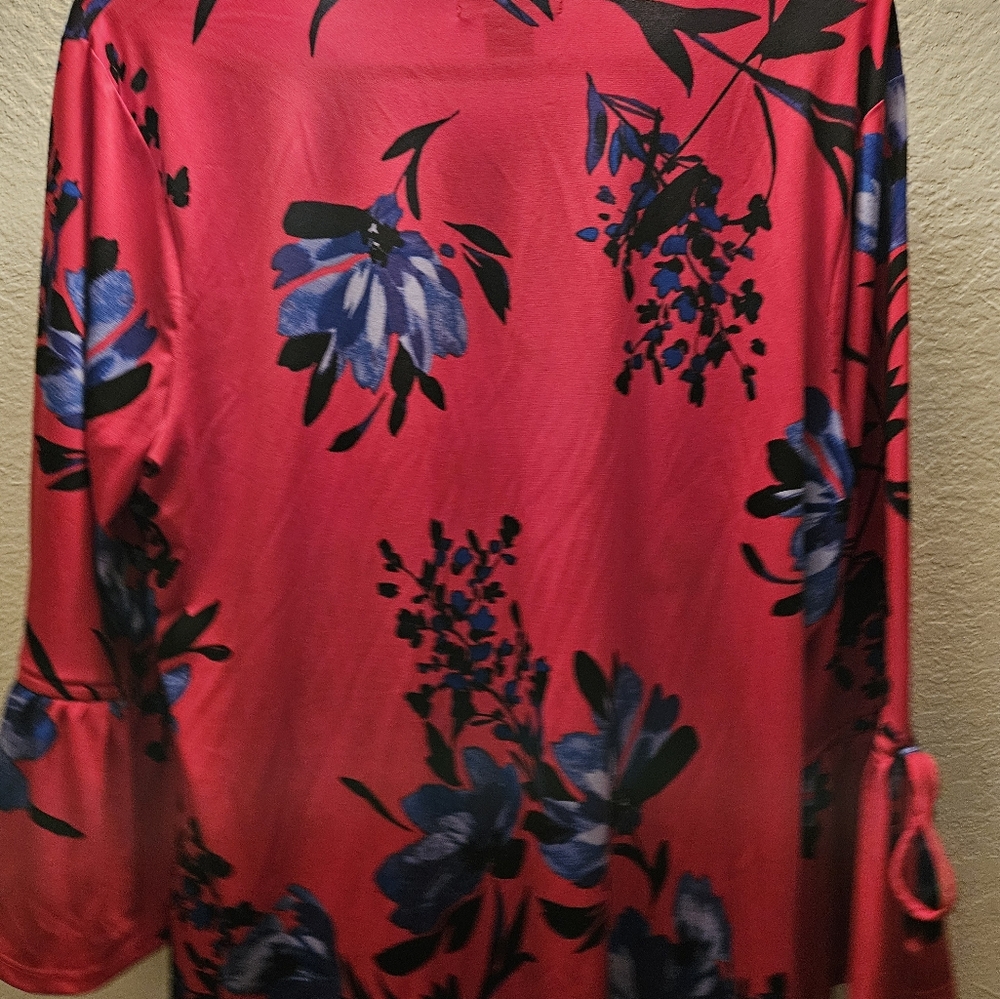 Blouse - Picture 4 of 4